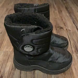 ❌SOLD❌ Snow Boots